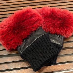 NWT Jayley Leather Faux Fur Fingerless Gloves